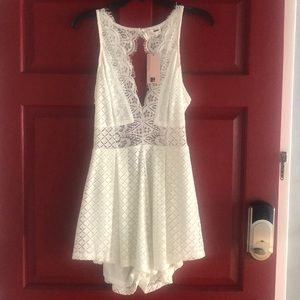 Lace romper size large